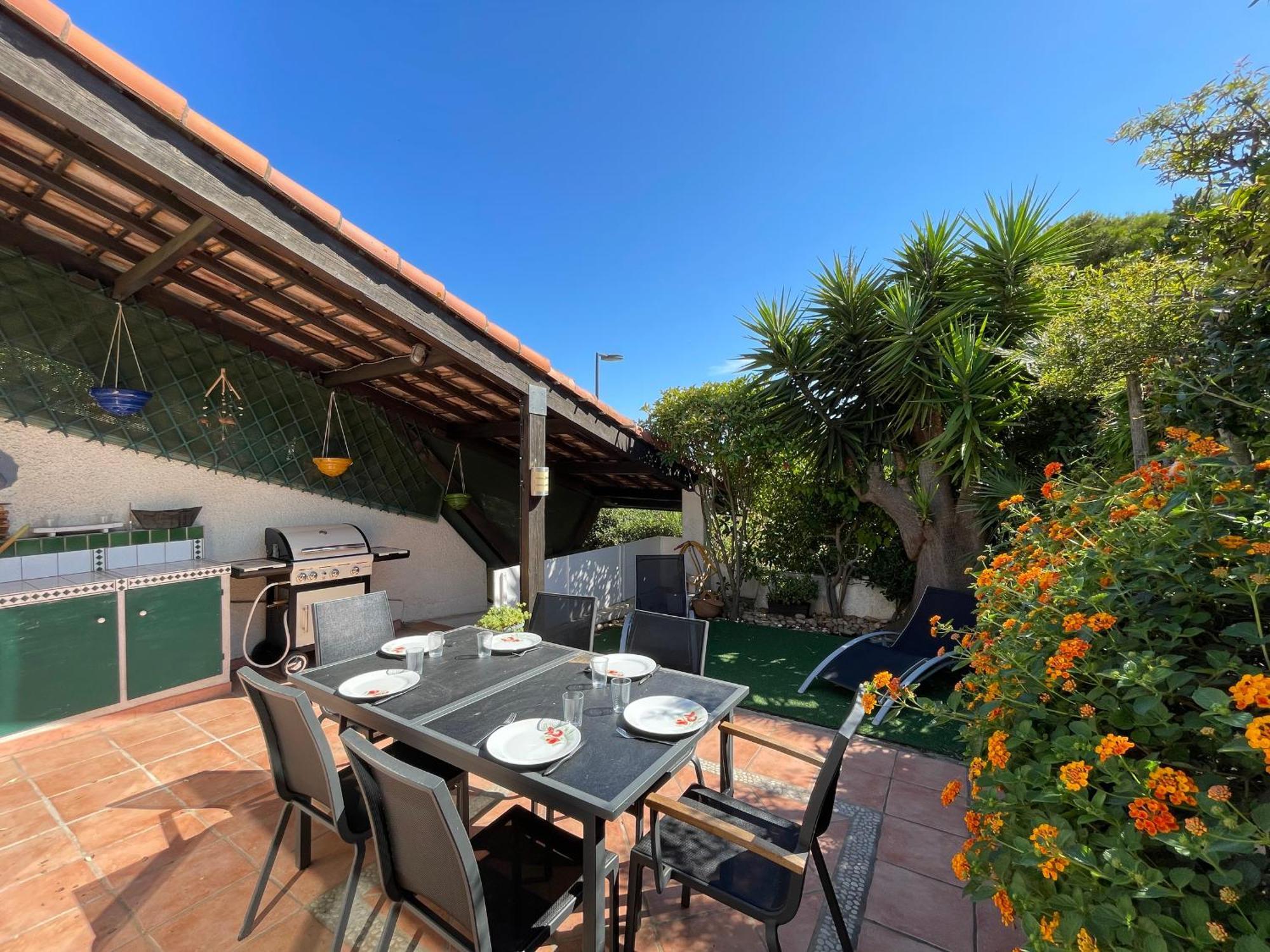 Maison Sète, 4 Pièces, 9 Personnes - Fr-1-338-4 * Sète